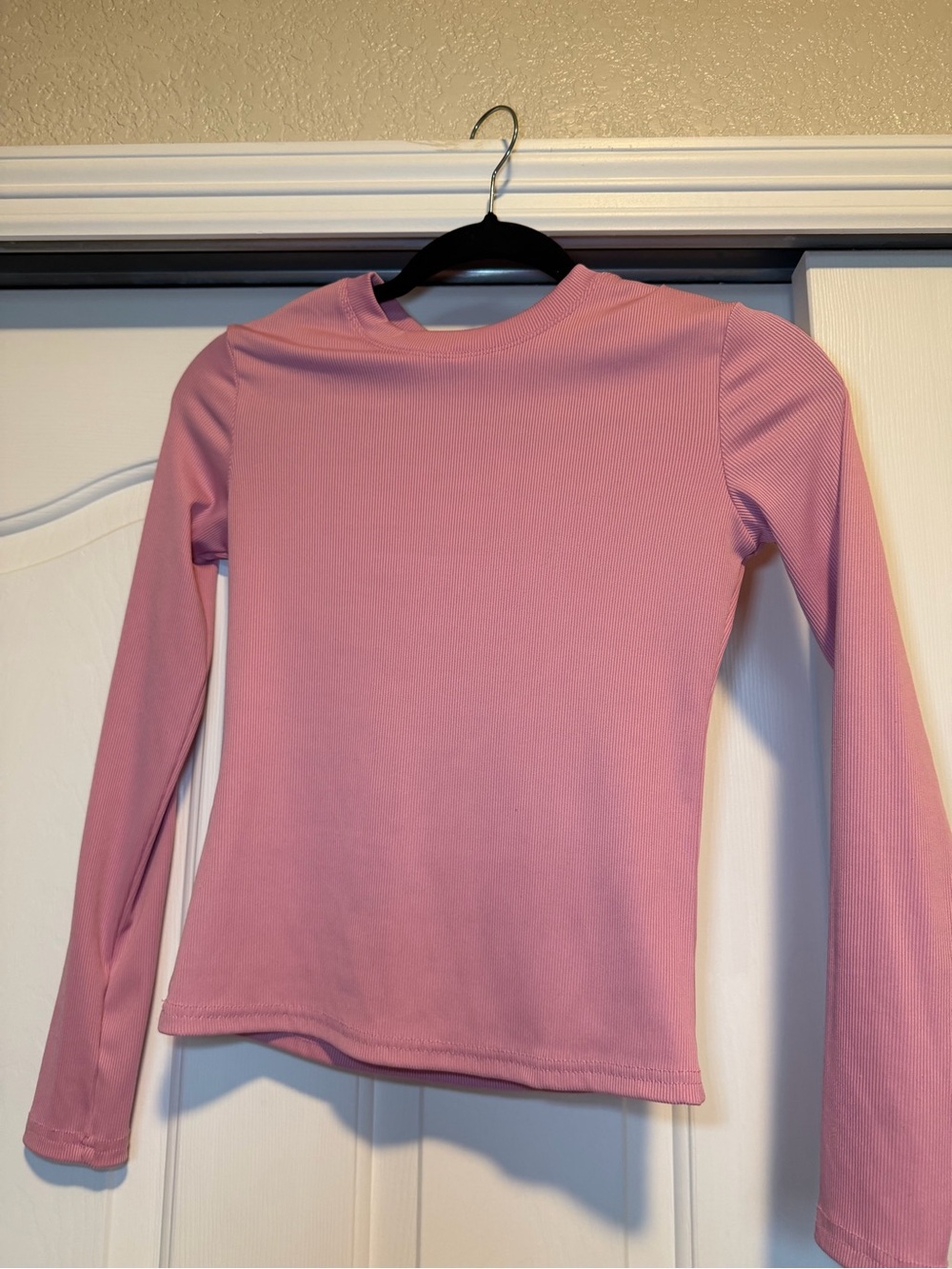 SHEIN Pink Ribbed Long-Sleeve Crewneck Top